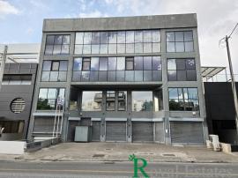 Αυτόνομο πολυτελές κτήριο, μεγάλης προβολής προς ενοικίαση, Αγία Παρασκευή, Λεωφόρος Μεσογείων