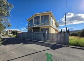 Άνω Λιόσια, Άγιος Νικόλαος – Αυτοτελές επαγγελματικό κτίριο, προς πώληση