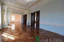 Πωλείται – Διατηρητέο Νεοκλασικό Ακίνητο, πλησίον Πεδίον Άρεως, Αθήνα