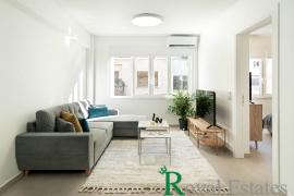 Ενοικιάζεται πολυτελές, πλήρως επιπλωμένο διαμέρισμα, στα Εξάρχεια