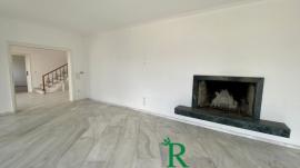 Πωλείται Μονοκατοικία στην Εκάλη, Βόρεια Προάστια, σε μεγάλο γωνιακό οικόπεδο