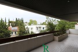 Προς Πώληση – Εξαιρετικό όροφο διαμέρισμα στο Παλαιό Ψυχικό