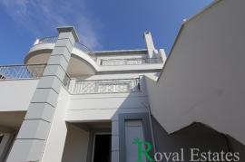 Μονοκατοικία ημιτελής διατίθεται πρός πώληση στην Ακτή Νηρέως, Εύβοια Μονοκατοικία ημιτελής διατίθεται πρός πώληση στην Ακτή Νηρέως, Εύβοια