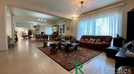 Ανατολικά προάστια, Κορωπί, διατίθεται προς πώληση, μονοκατοικία σε μεγάλο οικόπεδο