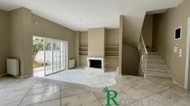 Νέα Ερυθραία, Καστρί, προς πώληση, μεζονέτα, σε εξαιρετικό σημείο της περιοχής