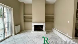 Νέα Ερυθραία, Καστρί, προς πώληση, μεζονέτα, σε εξαιρετικό σημείο της περιοχής