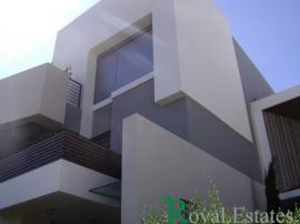 Πολυτελής βιοκλιματική μονοκατοικία διατίθεται πρός πώληση στον Γέρακα όρια με Χαλάνδρι Πολυτελής βιοκλιματική μονοκατοικία διατίθεται πρός πώληση στον Γέρακα όρια με Χαλάνδρι