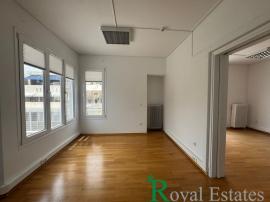 Ενοικιάζεται – Γραφείο στο Κολωνάκι, οδός Βαλαωρίτου Ενοικιάζεται – Γραφείο στο Κολωνάκι, οδός Βαλαωρίτου