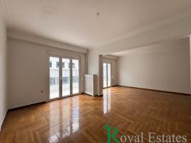 Αθήνα, Κολωνάκι, προς ενοικίαση ρετιρέ διαμέρισμα