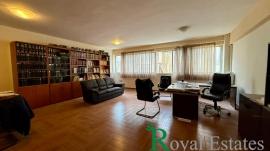 Αθήνα, Εξάρχεια, πλησίον πλατείας, χώρος γραφείου, προς πώληση