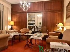 Αθήνα, Κυψέλη, πλησίον Πεδίον Άρεως, πολυτελές όροφο διαμέρισμα ρετιρέ, προς πώληση