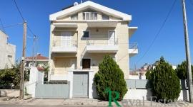 Ενοικιάζεται Ενοικιάζεται Μεζονέτα στον Γέρακα – Πλήρως Επιπλωμένη, Ιδανική για Οικογένειες Ενοικιάζεται Ενοικιάζεται Μεζονέτα στον Γέρακα – Πλήρως Επιπλωμένη, Ιδανική για Οικογένειες