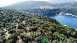 Νήσος Μεγανήσι, περιοχή Κάβος Αμυγδαλιά, προς πώληση, έκταση γής, με εξαιρετική θέα προς στην θάλασσα