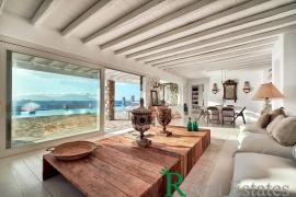 Μύκονος – Άγιος Ιωάννης Διακόφτης, πολυτελής μονοκατοικία, κυκλαδίτικης αρχιτεκτονικής, προς πώληση