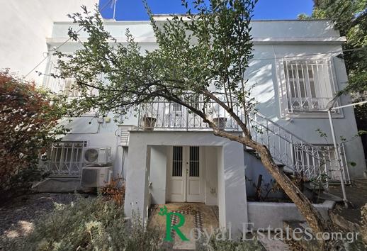 Πολυτελής Νεοκλασσική Μονοκατοικία προς Πώληση – Μετς – Καλλιμάρμαρο